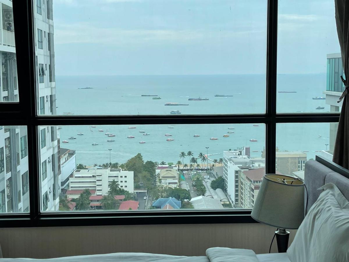The Base Pattaya Aparthotel Luaran gambar